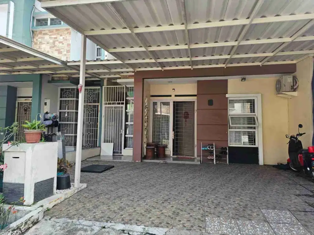 Dijual
Rumah 2 Lt di Cluster Teresta, Metland Menteng Cakung Jakarta Timur