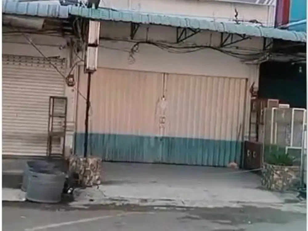 Dijual Ruko Ex Klinik dan Apotek di Aviari Batau Aji