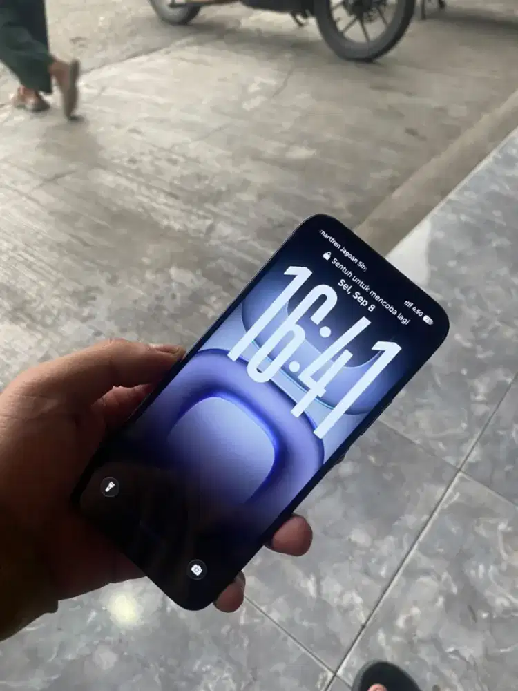 Infinix hot 70 4+4/128