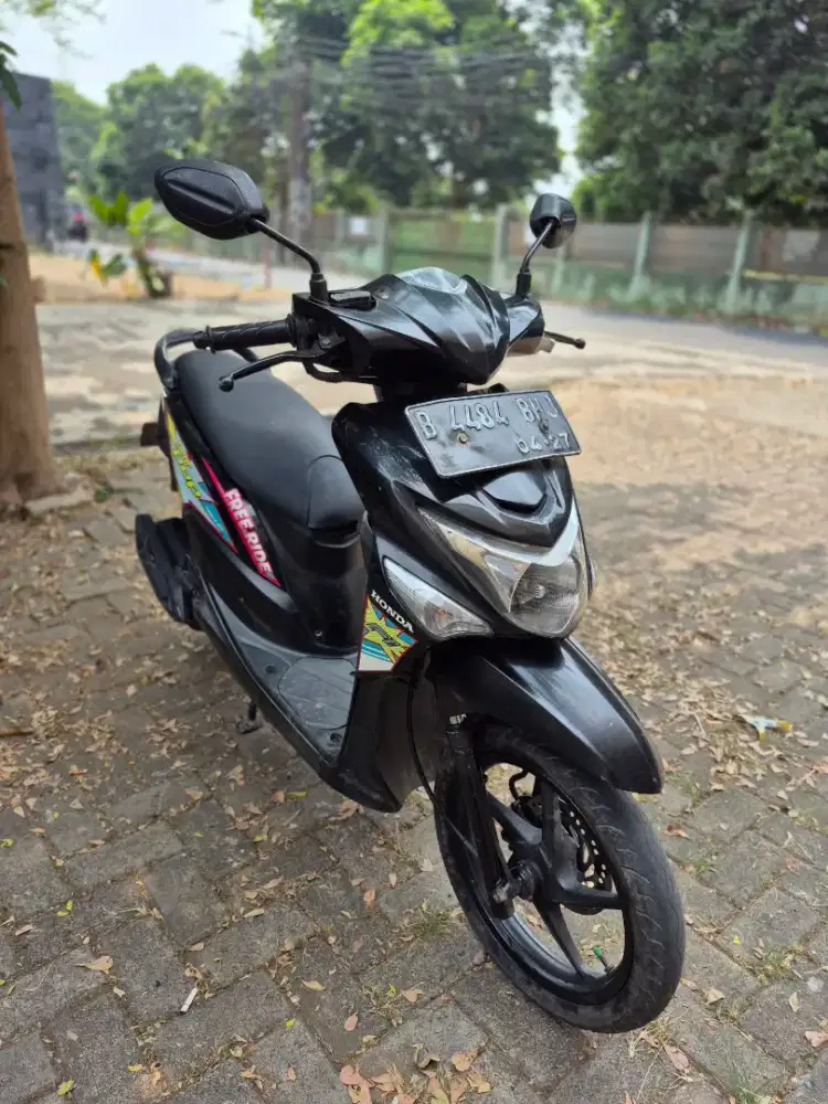 Dijual Honda beat pop tahun 2016 surat lengkap