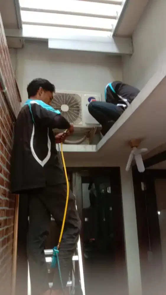 Panggilan service dan perawatan