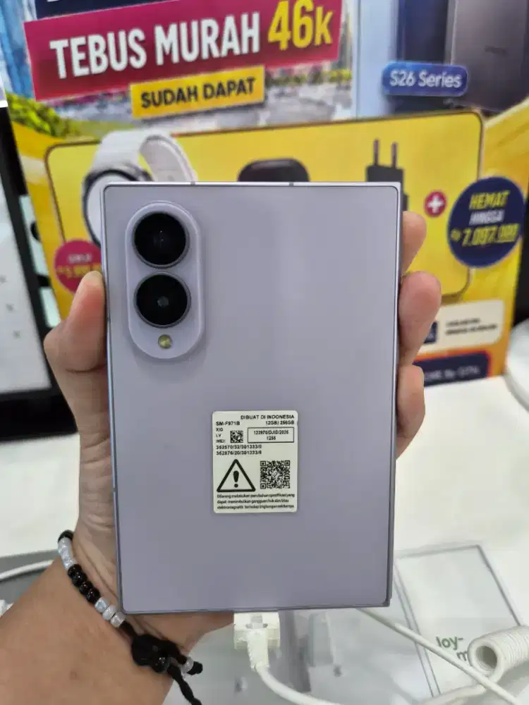 Samsung galaxy Fold8 12/256