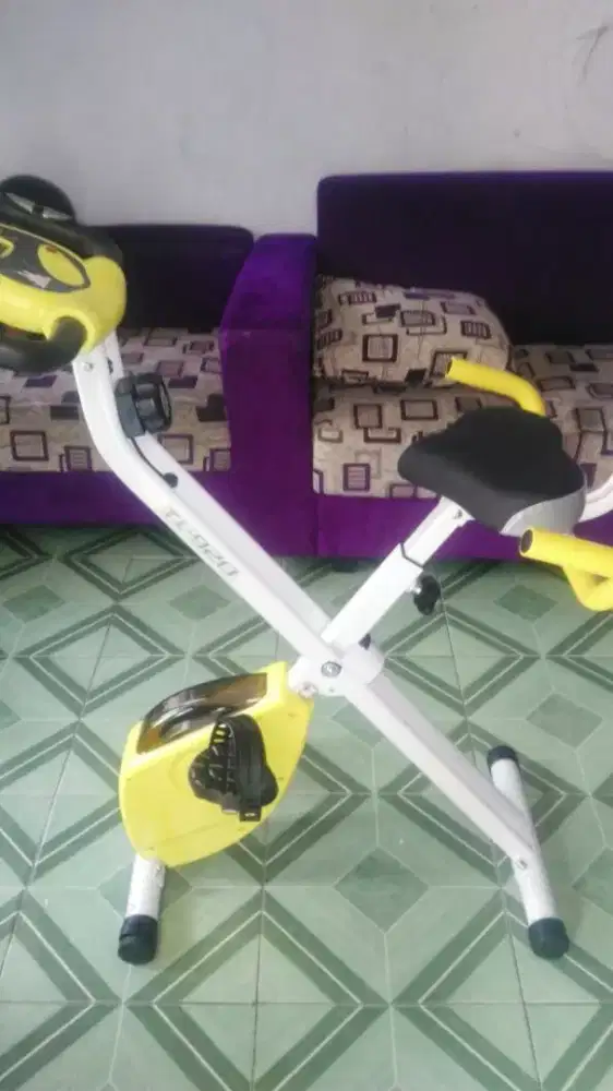 Spinning bike statis magnetik