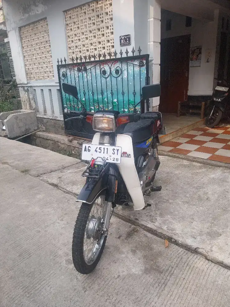 Suzuki RC 100 Tahun 1988 Rawatan