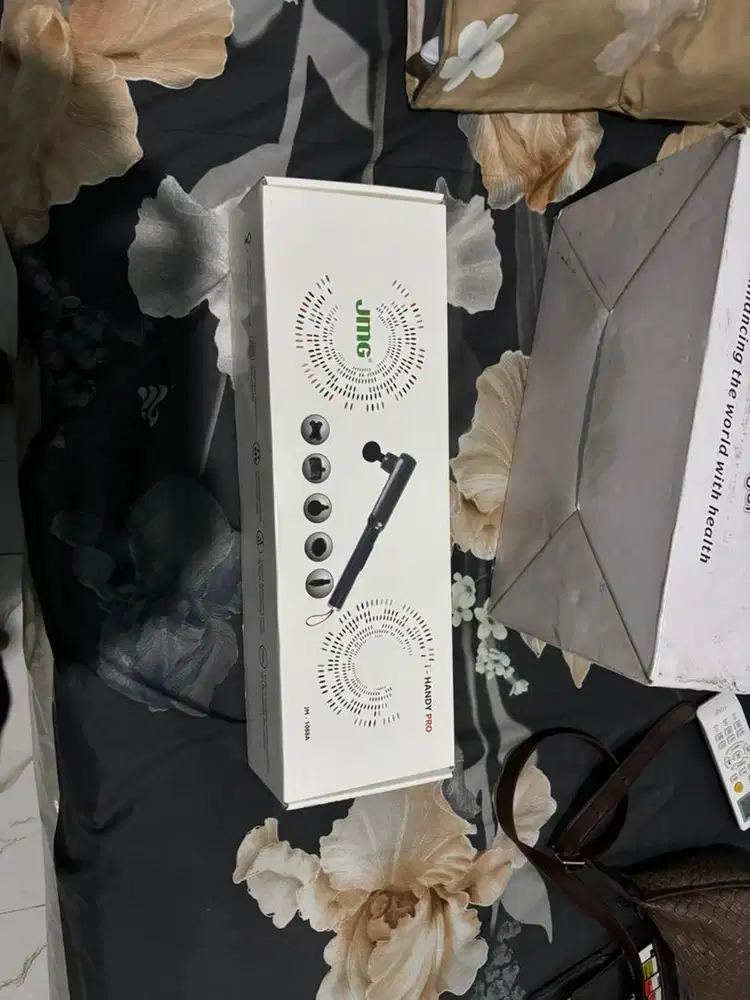 Alat pijat kaki dan tubuh