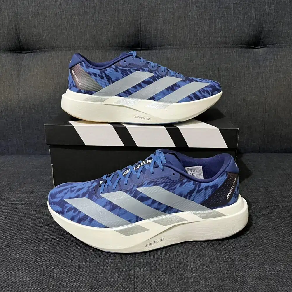 Adidas Adizero EVO SL Woven Size 42&43 BNIB Original Fullset