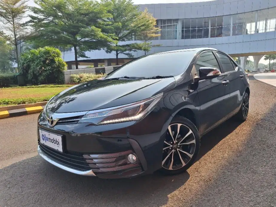 DP MURAH Toyota Corolla Altis 1.8 V Bensin-AT 2017  CWABB