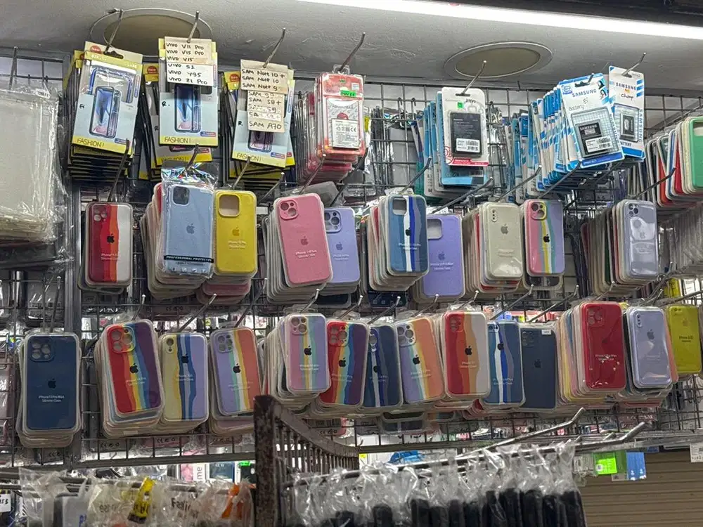 Di cari karyawati untuk toko Accessories hp