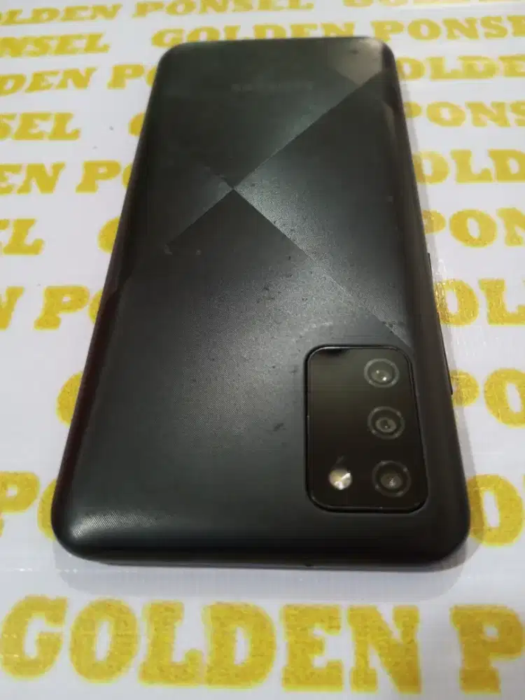 Samsung A02S Perfect 64Gb/Ram4Gb-Golden ponsel