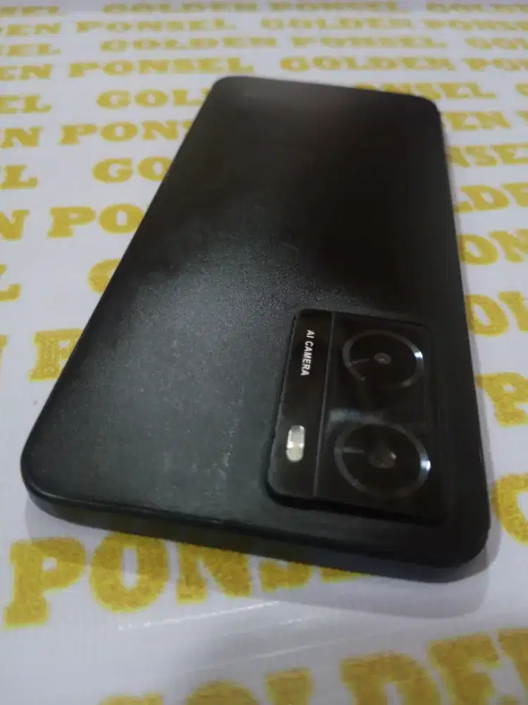 Oppo A57 Perfect Ram8(4+4Gb)/64Gb-Golden ponsel