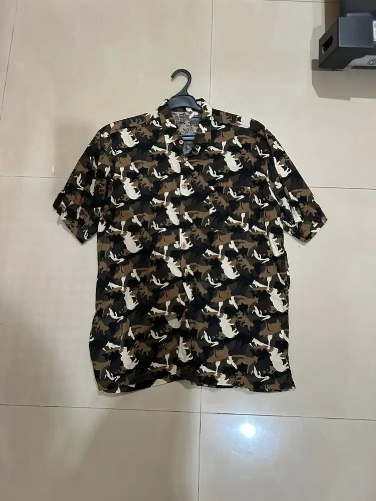 Kemeja Lengan Pendek Rockinc L