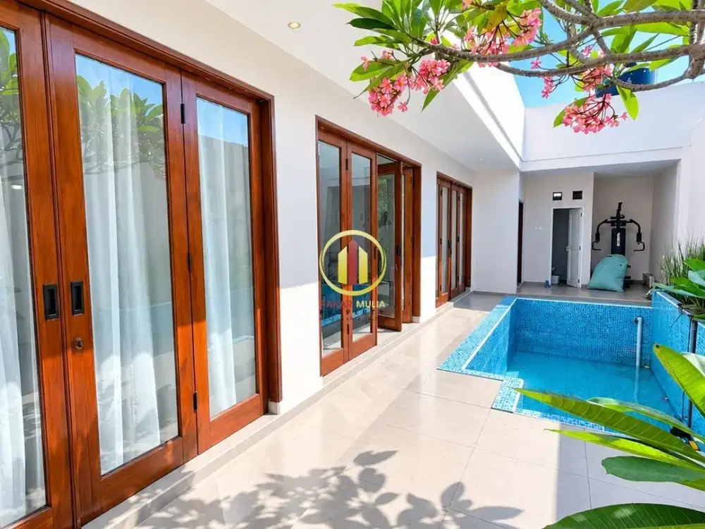Rumah bagus ada kolam renang di turangga bandung