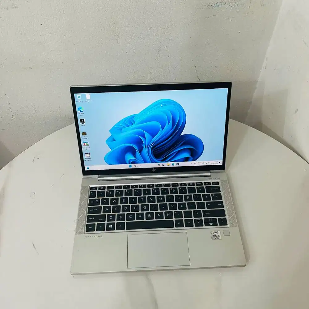 LAPTOP SEKOLAH KULIAH KERJA HP 830 G7 I5 GEN10 8/256 13.3 INCH *EC
