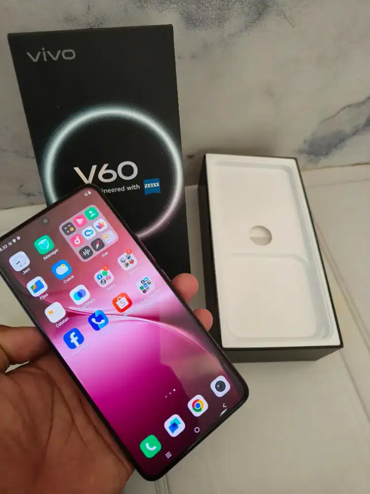 Vivo V60 5G ram12/256 lengkap Masi segel