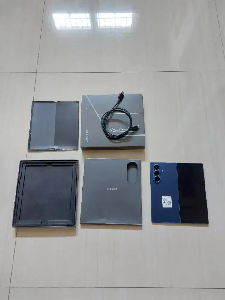 Samsung Galaxy Z Fold 7 12/512GB Blue Resmi SEIN Mulusss