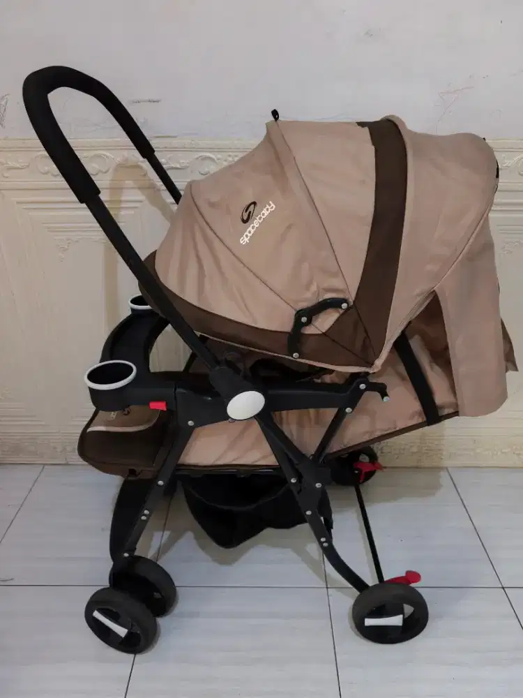Stroller bayi 2 arah