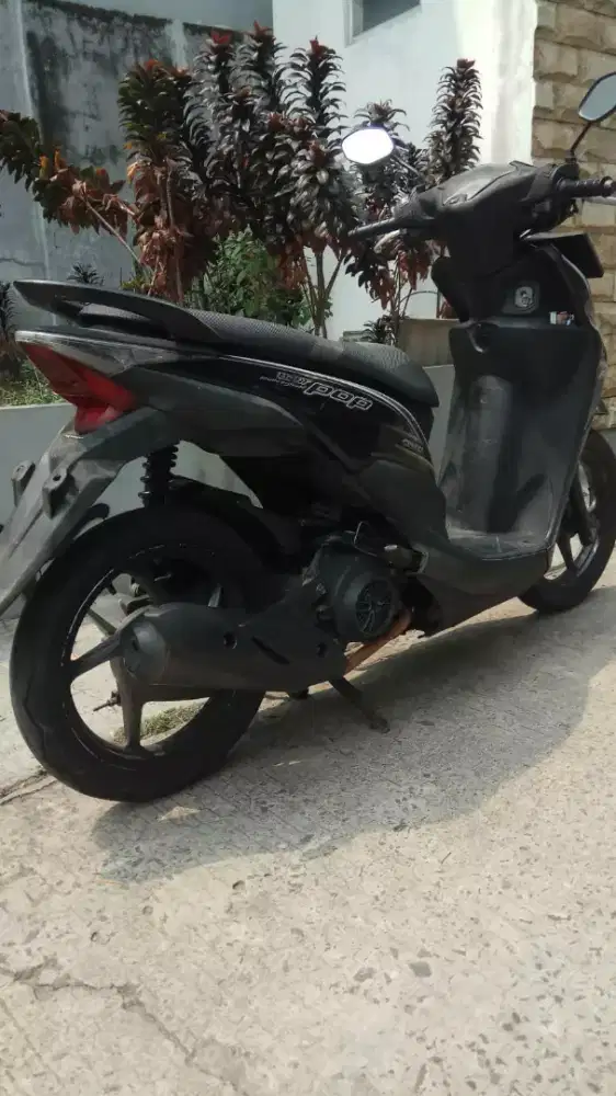 Honda Beat Pop Fi Esp Iss, Good Condition.