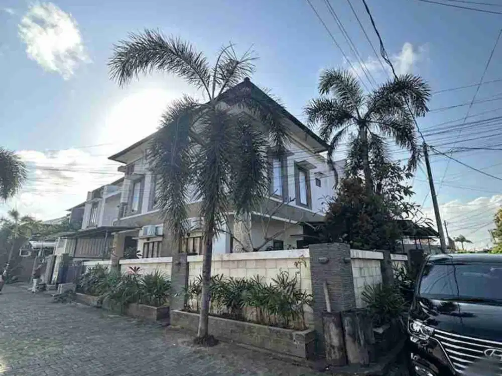RUMAH KAWASAN ELIT TUKAD BARITO RENON DENPASAR 
LOKASI DEKAT KE GEREJA KATEDRAL MAUPUN LAPANGAN RENON