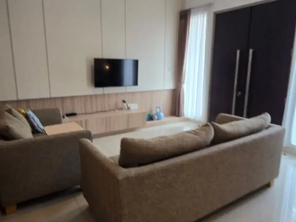 DIJUAL RUMAH GOLF ISLAND THE CHOPIN SIGNATURE UK 10X20 (3 LANTAI) FULL RENOV FULL FURNISH 5+3 KT SUPER MEWAH