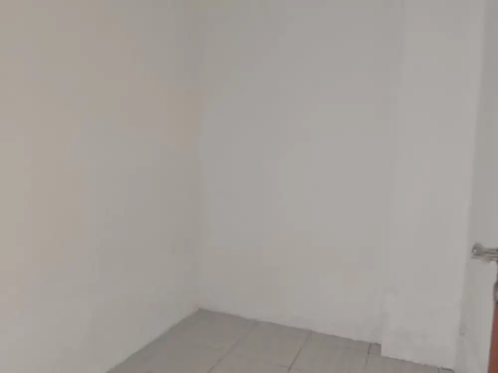 Disewakan apartment Puncak Dharmahusada AC Kulkas Tower B