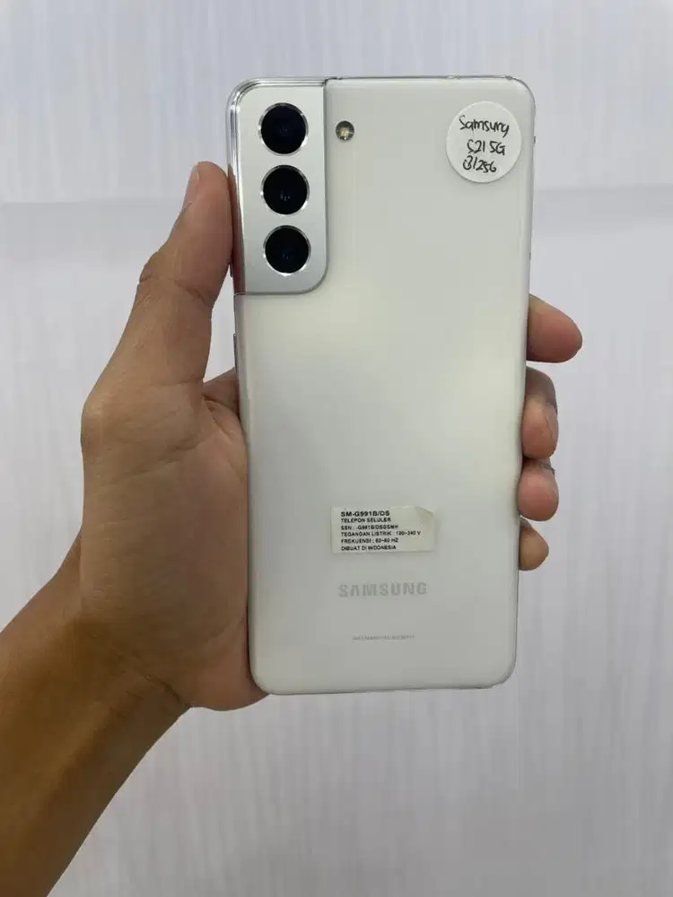 Samsung s21 5G 8/256GB Mulus like new box dan kabel ori