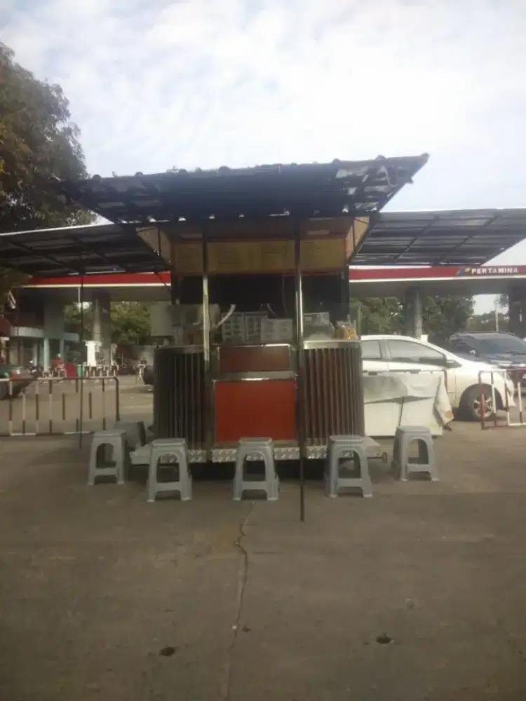 Booth penjualan makanan