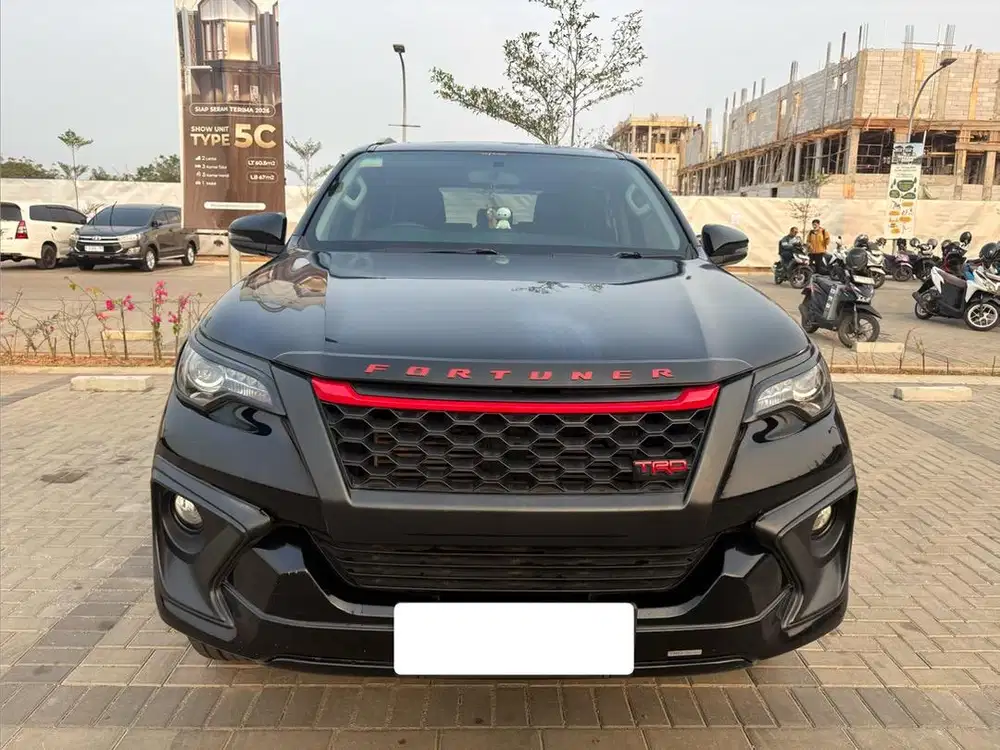 Toyota Fortuner 2018 Bensin