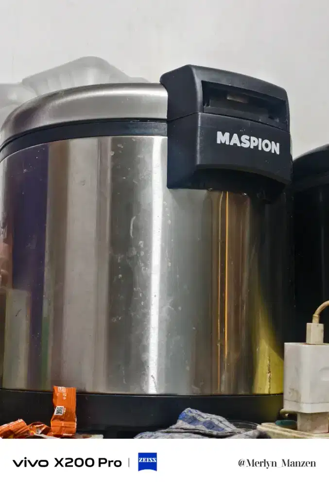 Rice cooker Penghangat nasi jumbo 20L