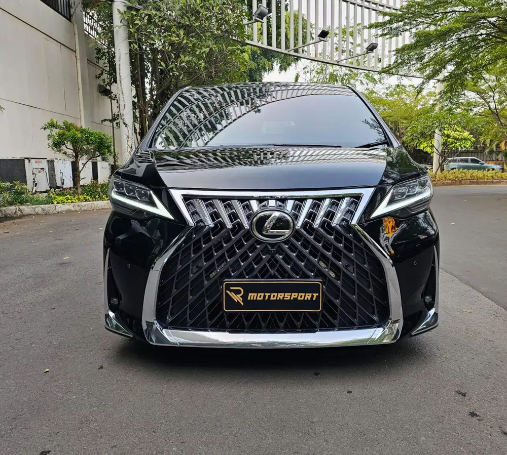 (Modified Lexus LM) Toyota Vellfire 2017 low km G ATPM