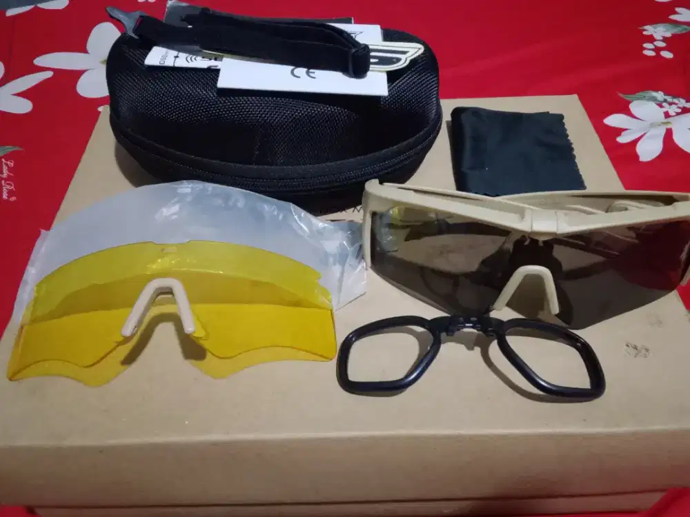 DI JUAL : ESS Crossbow - Cross Series Eyeshield Sistem + U-Rx Insert