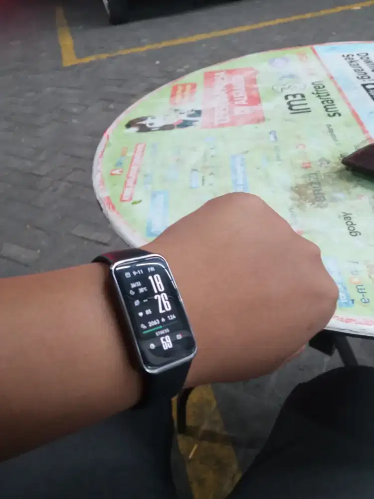 Jam tangan huawei band 9 smartband