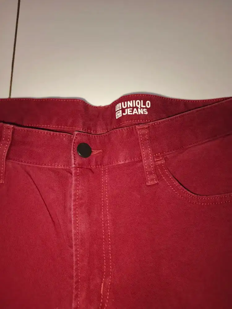 Celana jeans uniqlo