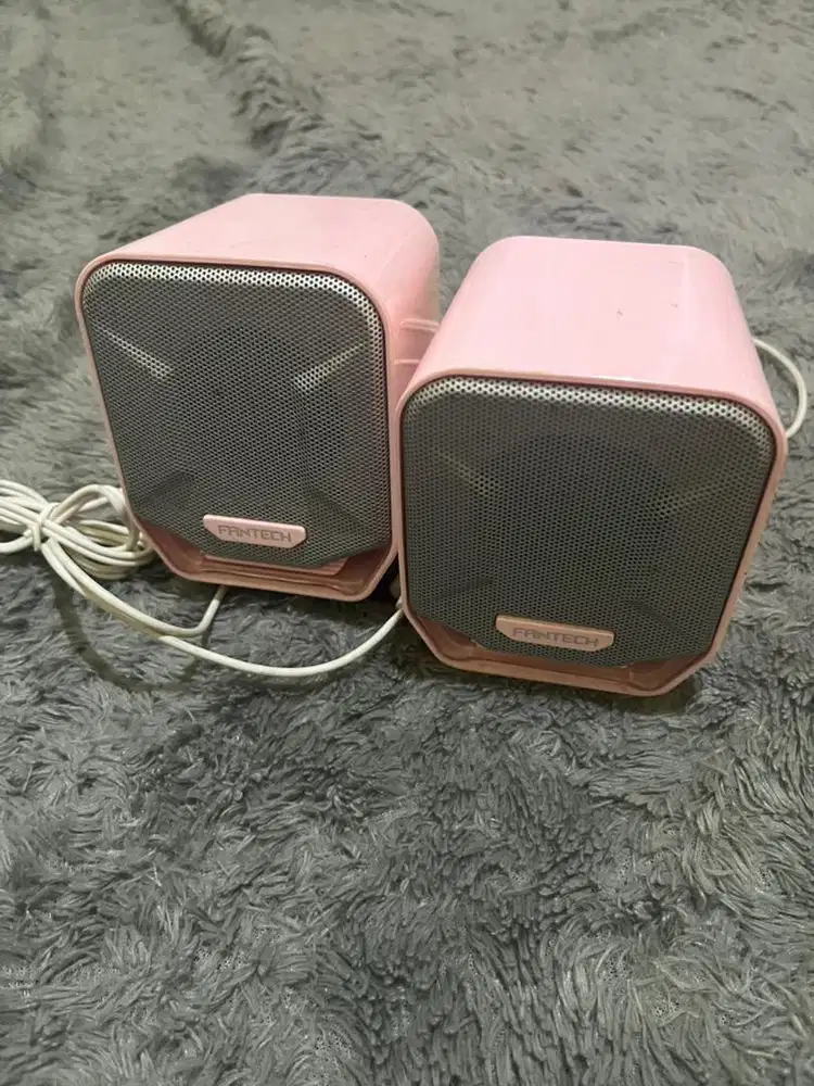 Speaker fantech pink