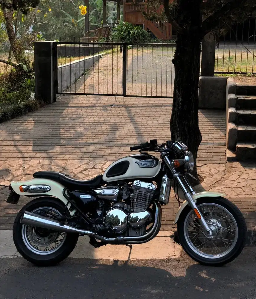 TRIUMPH ADVENTURER FULLPAPER moge