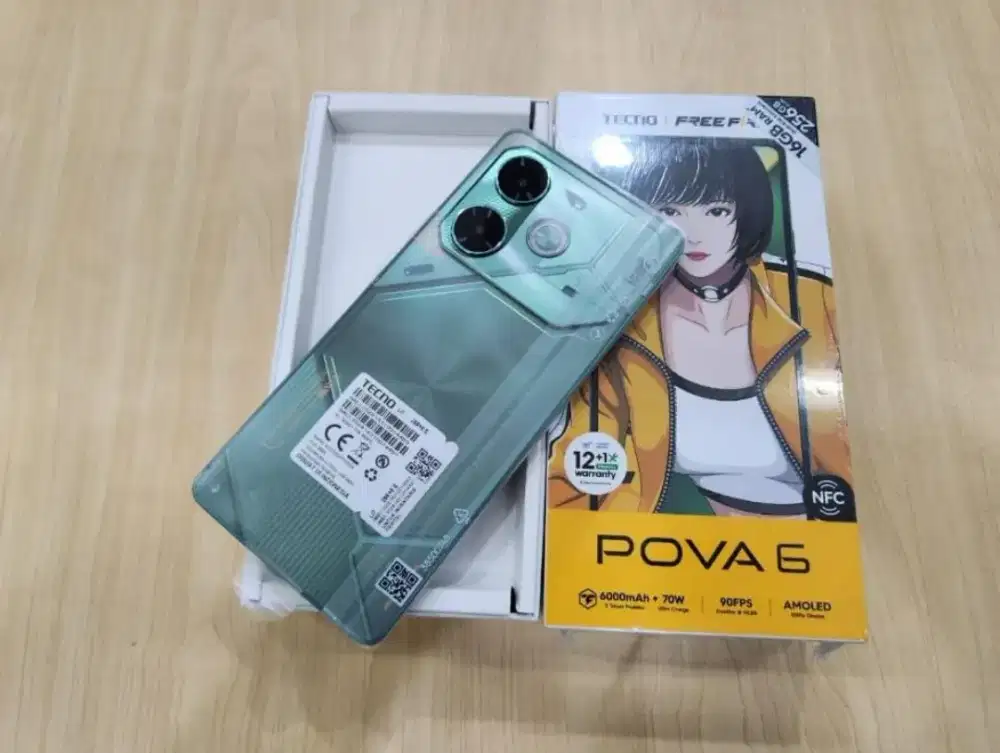 POVA 6 16/256 GB