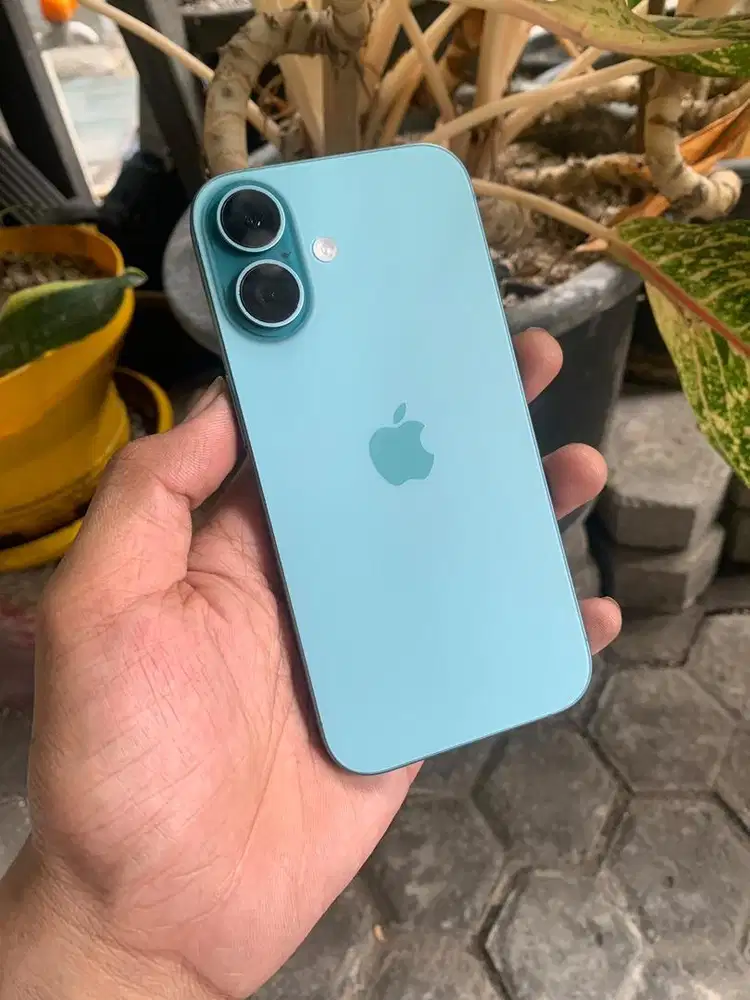 iPhone 16 Resmi iBox