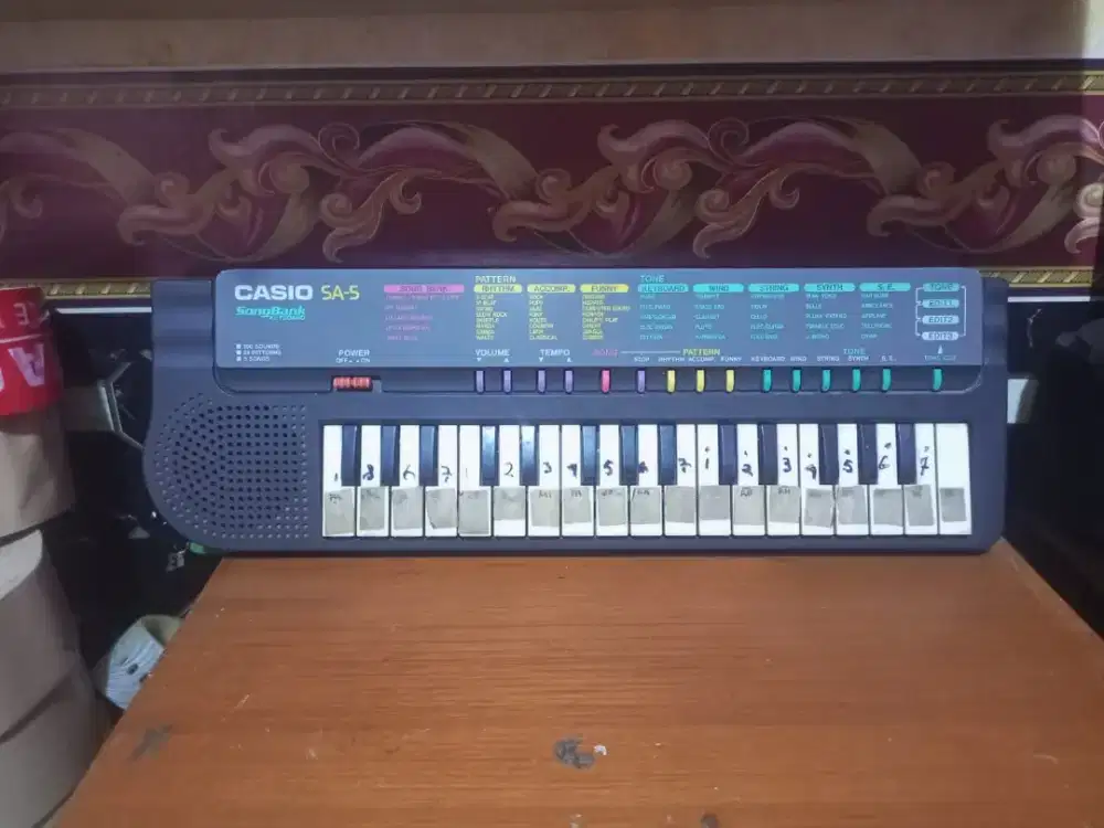 Casio sa-5 mini keyboard