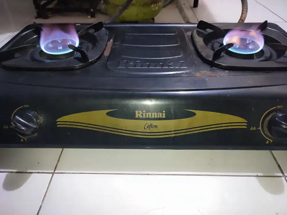 3 barang Kompor, selang, regulator dan dispenser 3kran