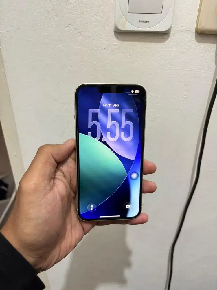 Iphone 13 128GB Warna Starlight ORIGINAL IBOX