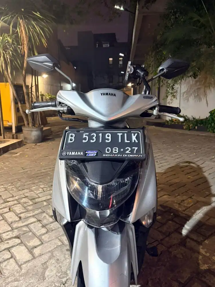 Dijual: Yamaha Gear 125 (2022) – Silver Siap Pakai!