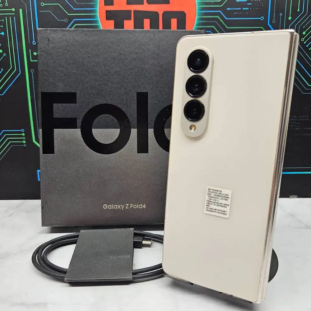 Samsung Galaxy Z Fold 4 12/512GB Beige Mulus SEIN Resmi Fullset