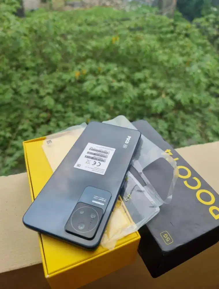 POCO F4 16/256 GB