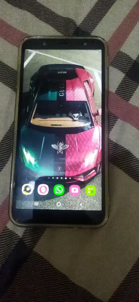 Samsung J 6+ masih bagus HP doang.