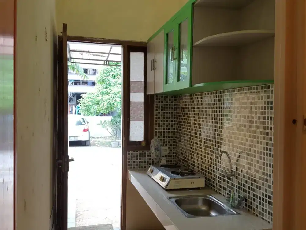 Di Jual Rumah Lokasi Strategis di Depok 2
