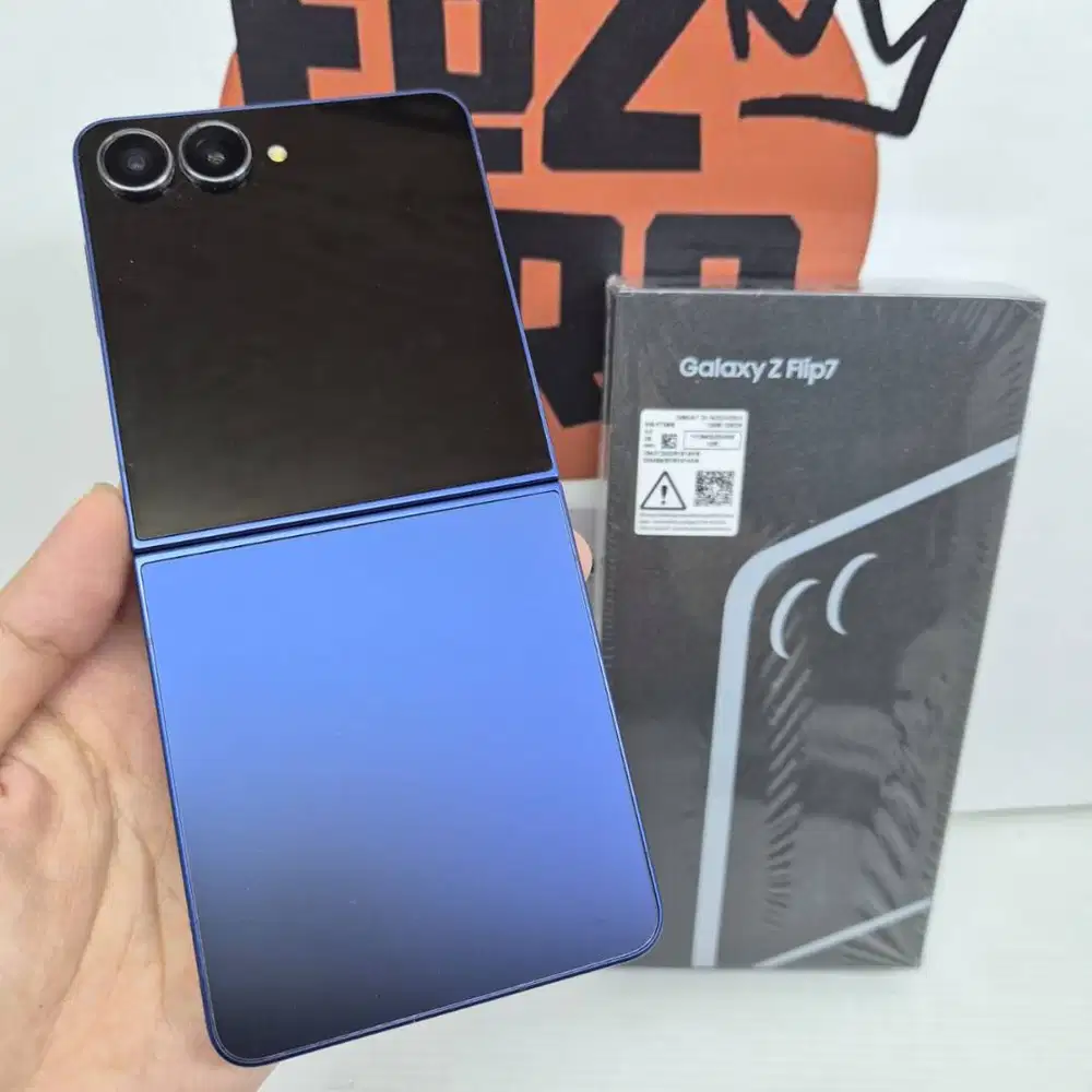 Samsung Galaxy Z Flip 7 12/256 GB Navy Mulus No Minus LIKE NEW