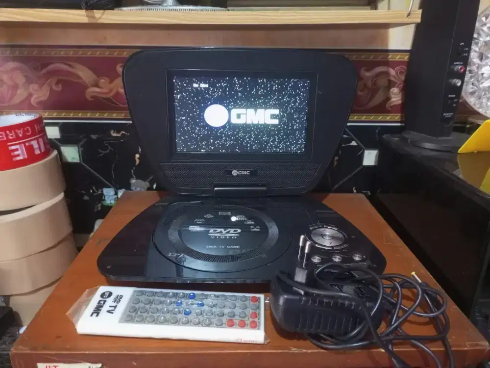 DVD portable GMC 7inc