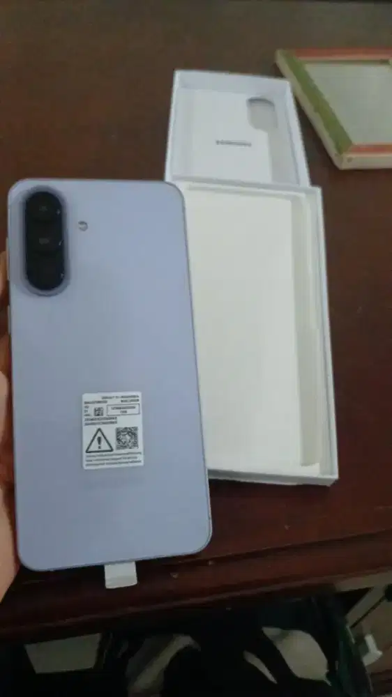 Samsung A57 baru