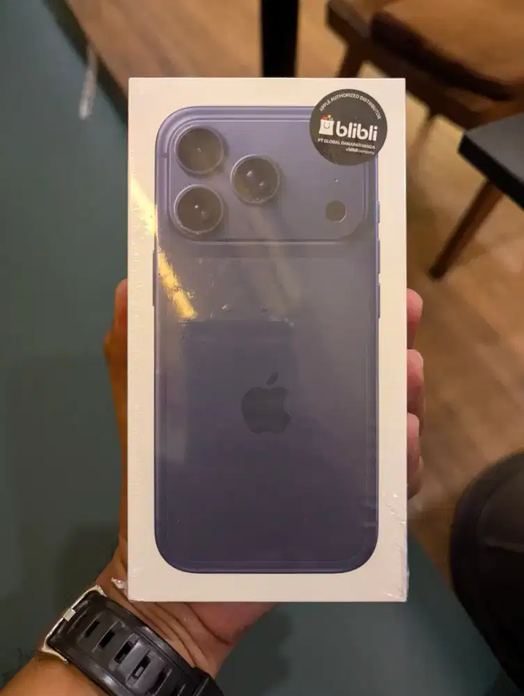 Iphone 17 Pro 256GB Deep Blue Garansi Resmi BNIB Segel