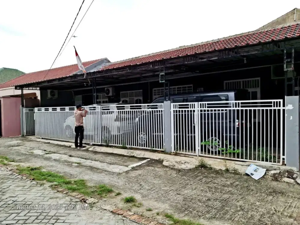 Dijual Cepat Rumah di Pinggir Jalan, Bintara Jaya, Kota Bekasi