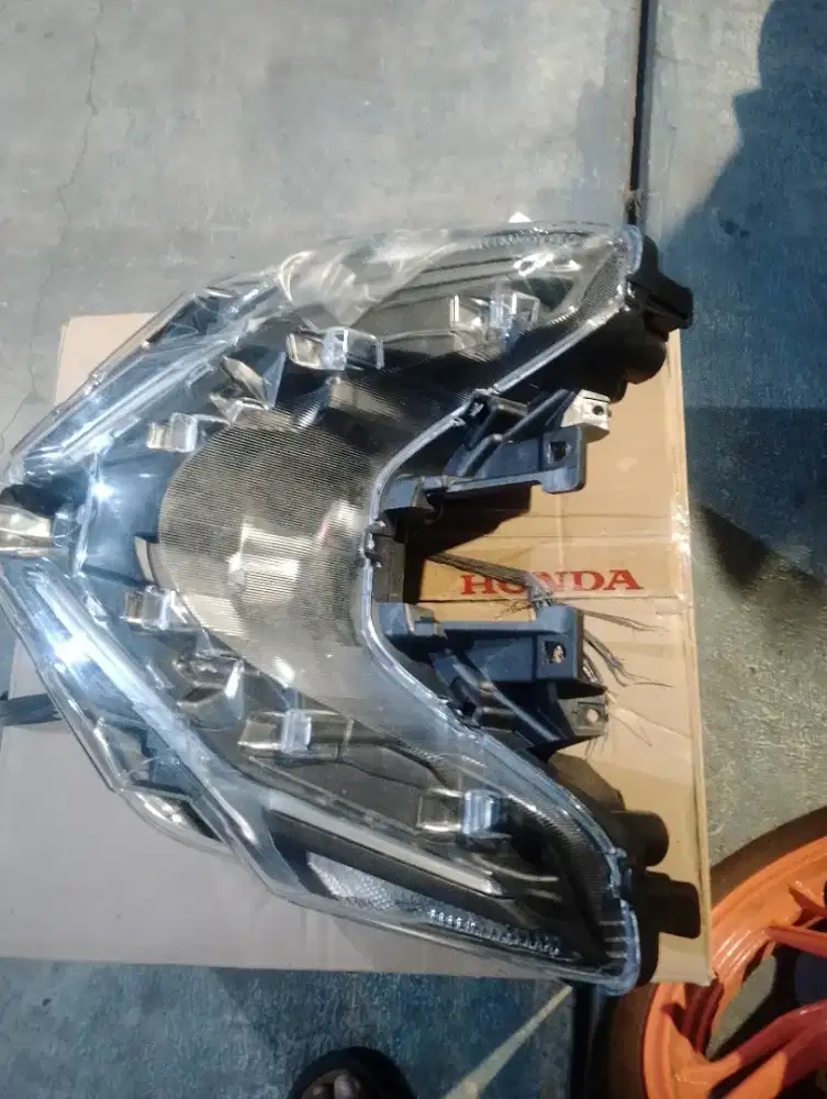 lampu reflektor depan Honda Vario 125 gen terbaru